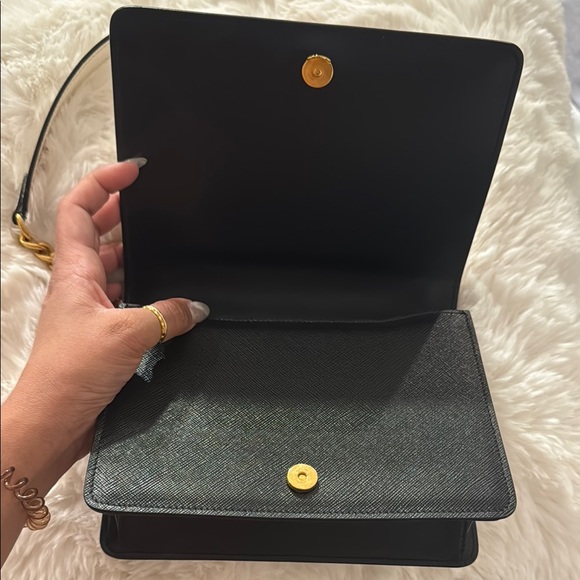 Prada White & Black Saffiano Leather Crossbody & Shoulder Gold Chain Bag - Picture 8 of 10